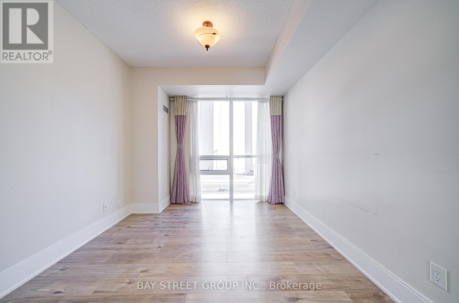 212 - 70 Roehampton Avenue, Toronto, Ontario M4P 1R2 - Photo 30 - C12815548