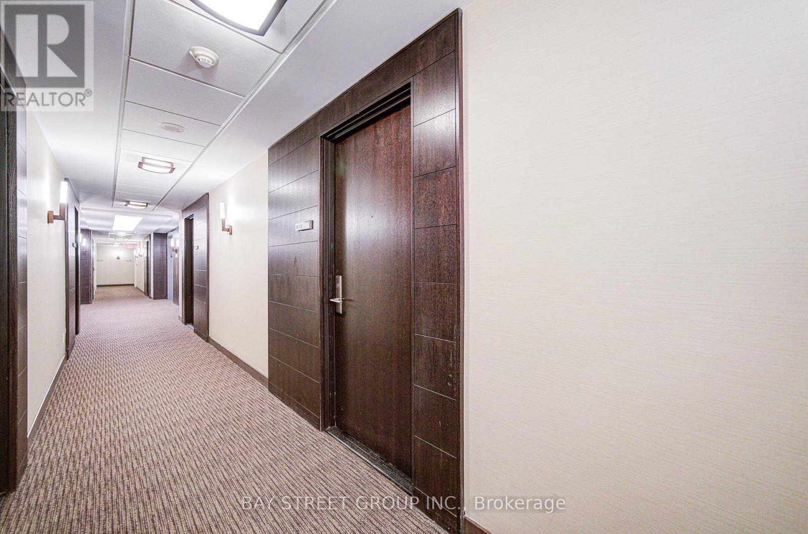 212 - 70 Roehampton Avenue, Toronto, Ontario M4P 1R2 - Photo 7 - C12815548