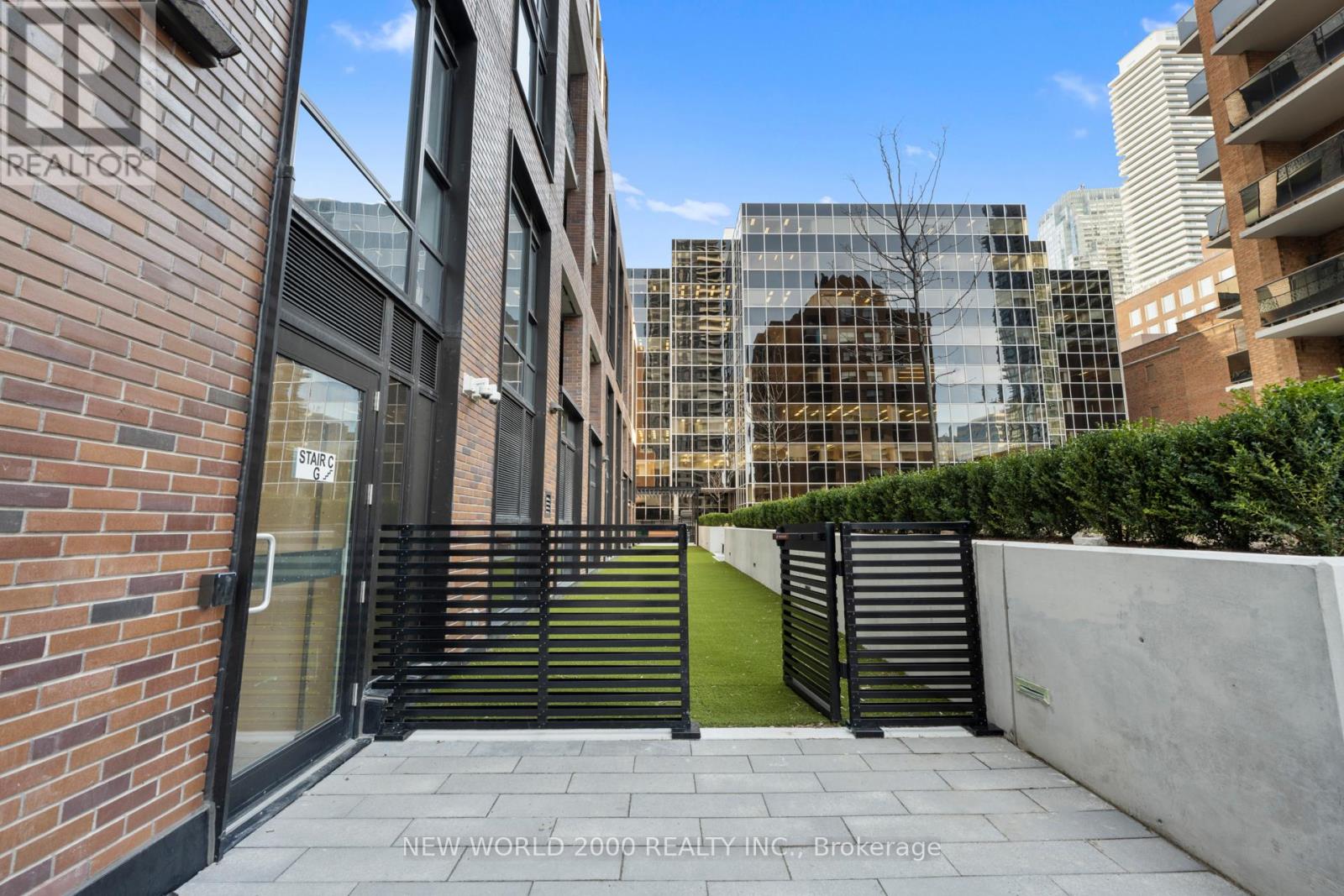 1311 - 101 Roehampton Avenue, Toronto (Mount Pleasant West), Ontario  M4P 2W2 - Photo 48 - C12815550