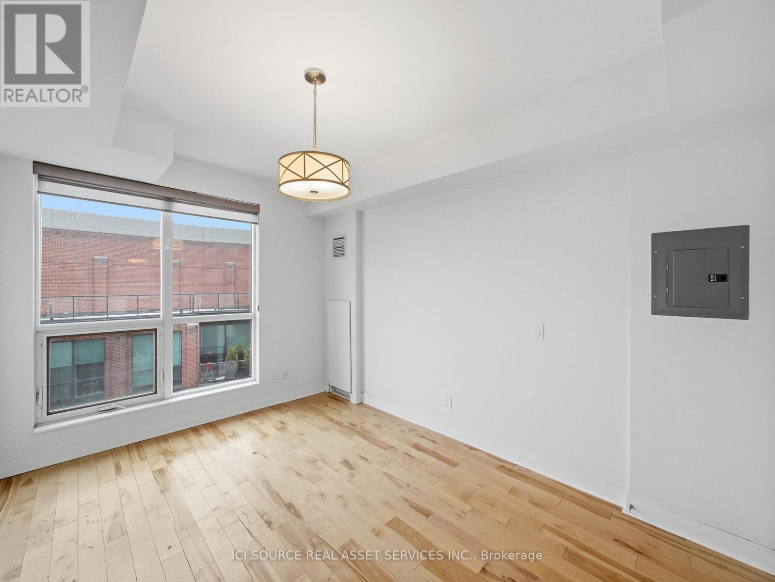 1701 - 1 Scott Street, Toronto (Waterfront Communities), Ontario  M5E 1A1 - Photo 4 - C12815568