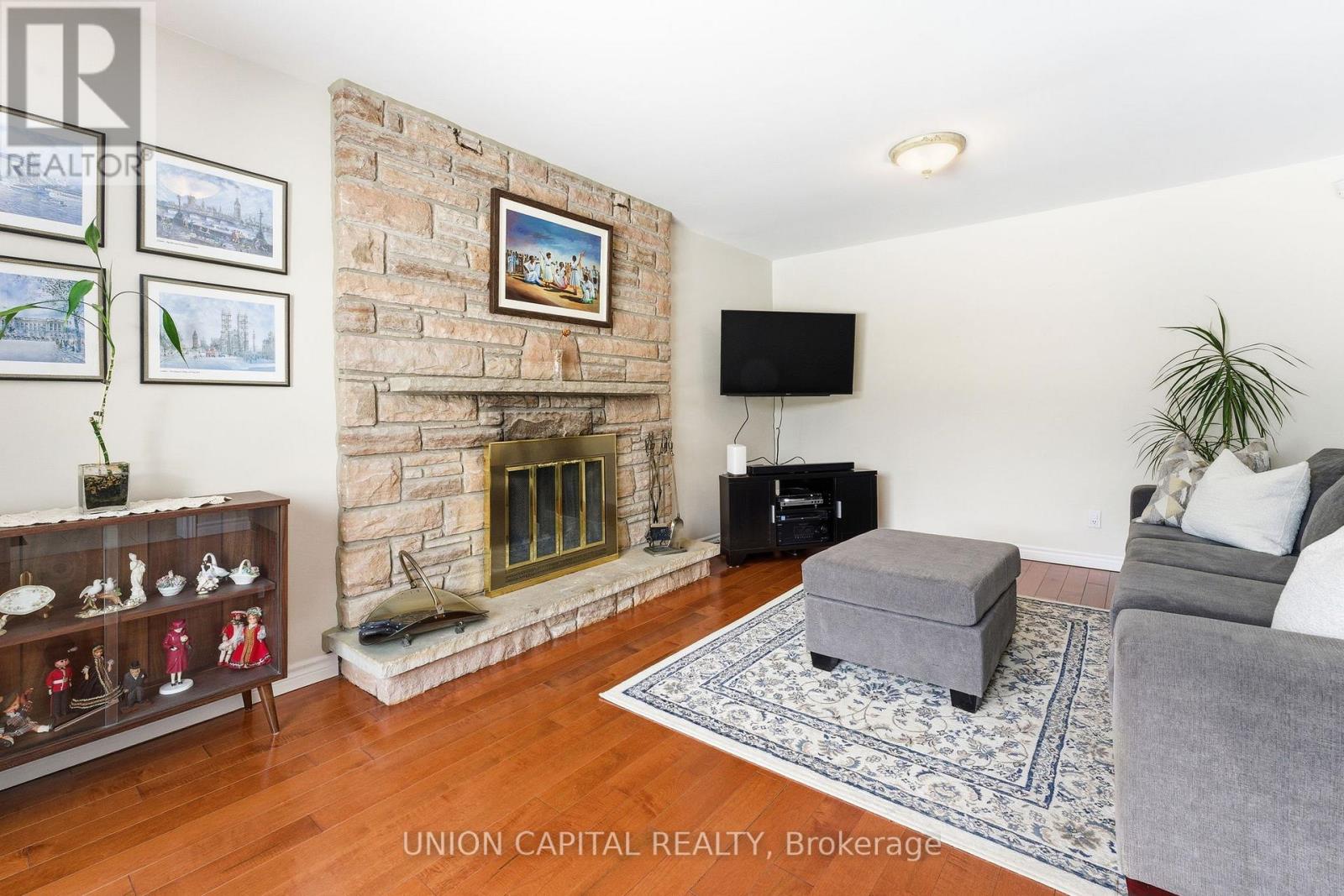 53 Stubbswood Square, Toronto, Ontario  M1S 2K7 - Photo 14 - E12815400