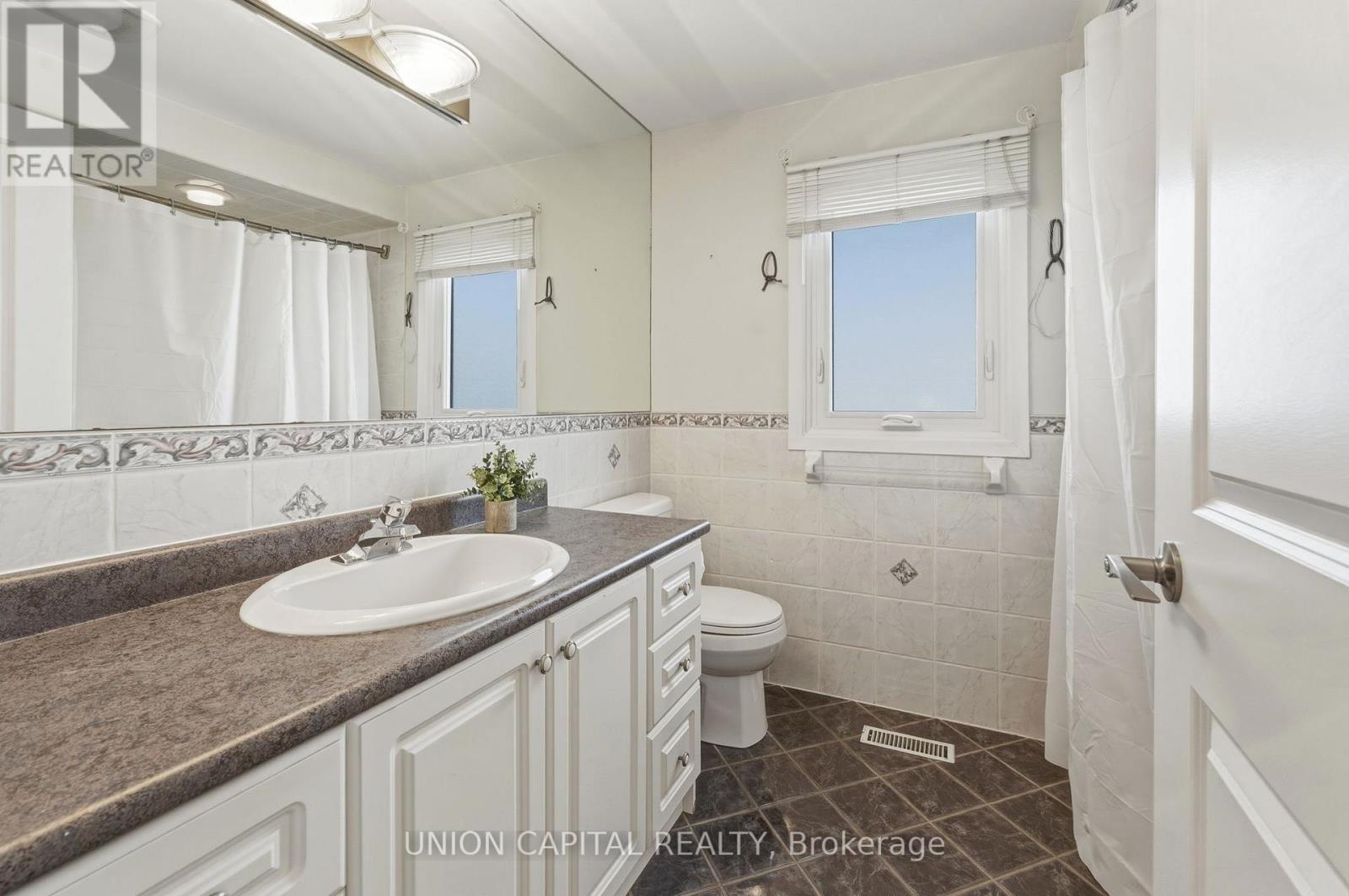 53 Stubbswood Square, Toronto, Ontario  M1S 2K7 - Photo 25 - E12815400