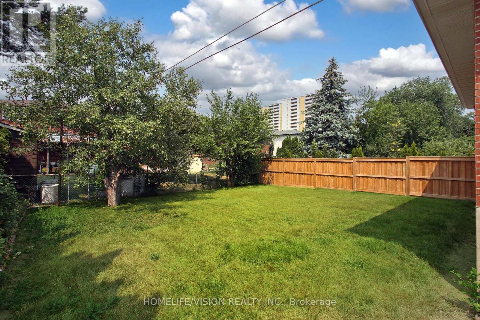 64 Orangewood Crescent, Toronto, Ontario  M1W 1C7 - Photo 31 - E12815436