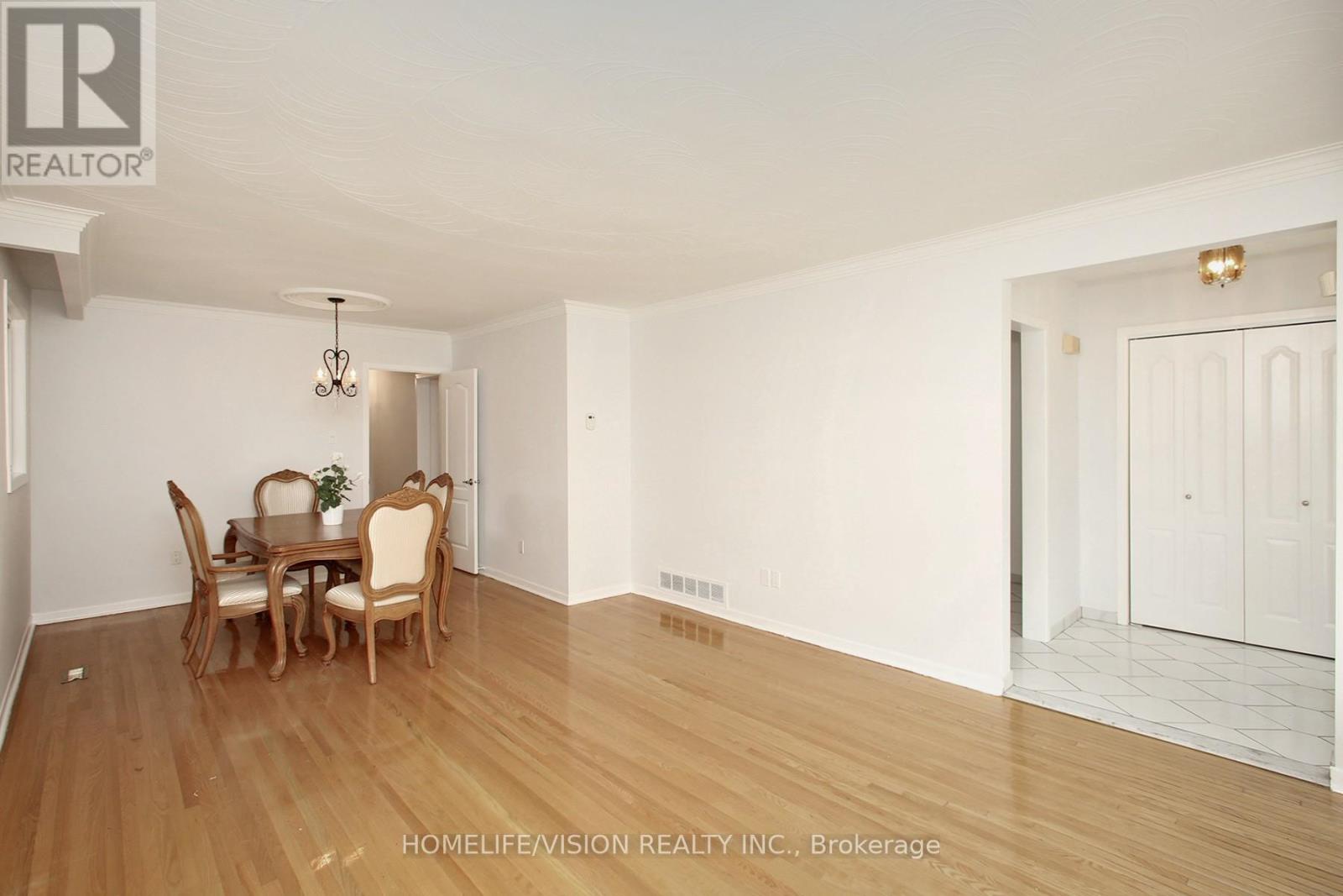 64 Orangewood Crescent, Toronto, Ontario  M1W 1C7 - Photo 8 - E12815436