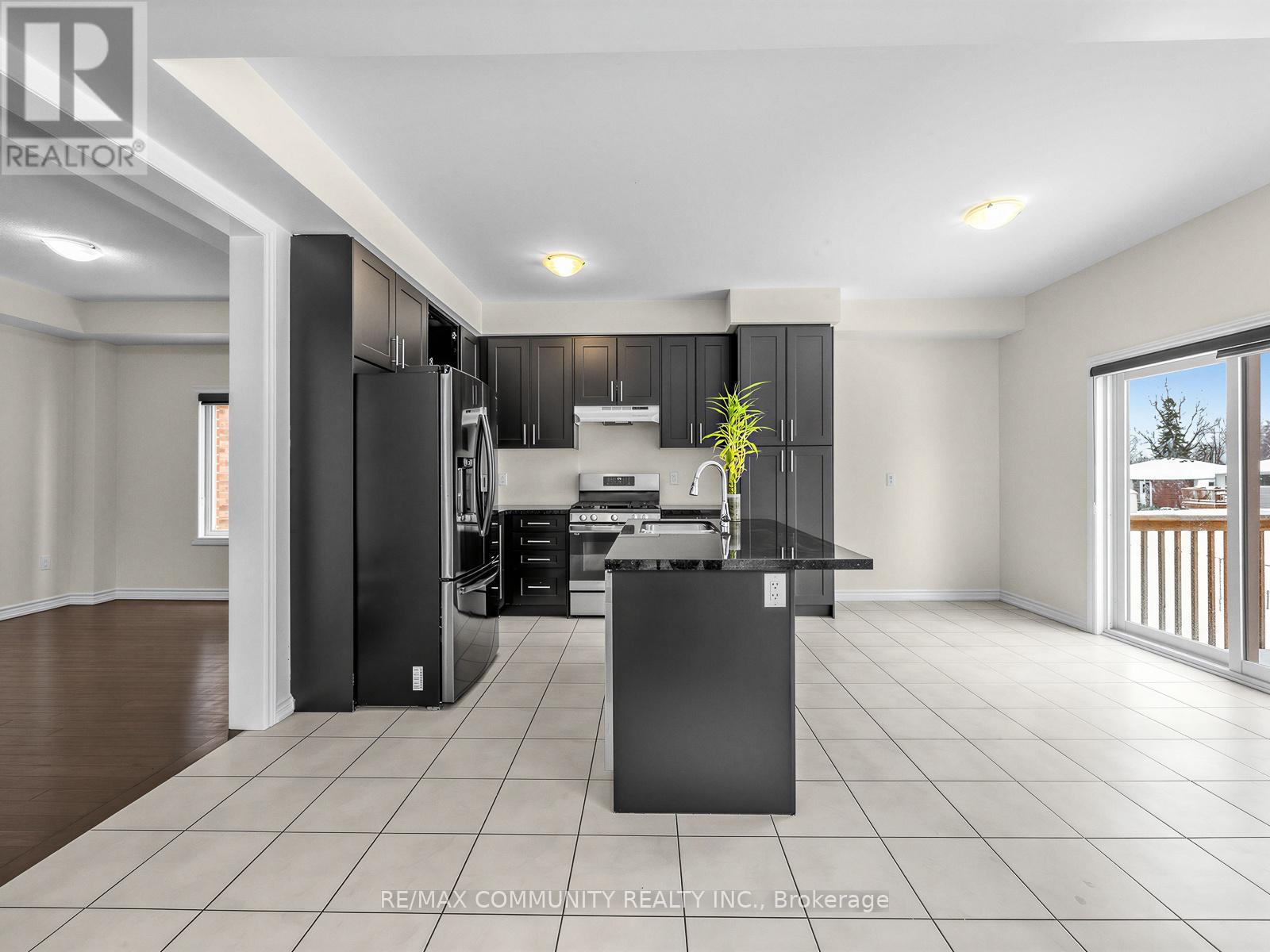 1222 Shankel Road N, Oshawa, Ontario  L1K 3G2 - Photo 10 - E12815472