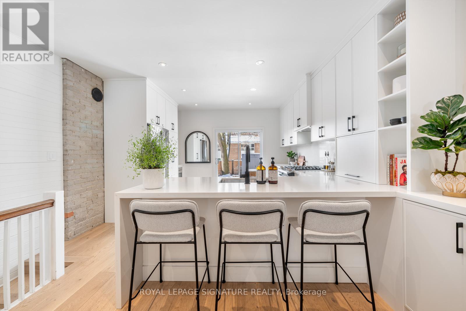 268 Kenilworth Avenue, Toronto, Ontario  M4L 3S8 - Photo 13 - E12815610