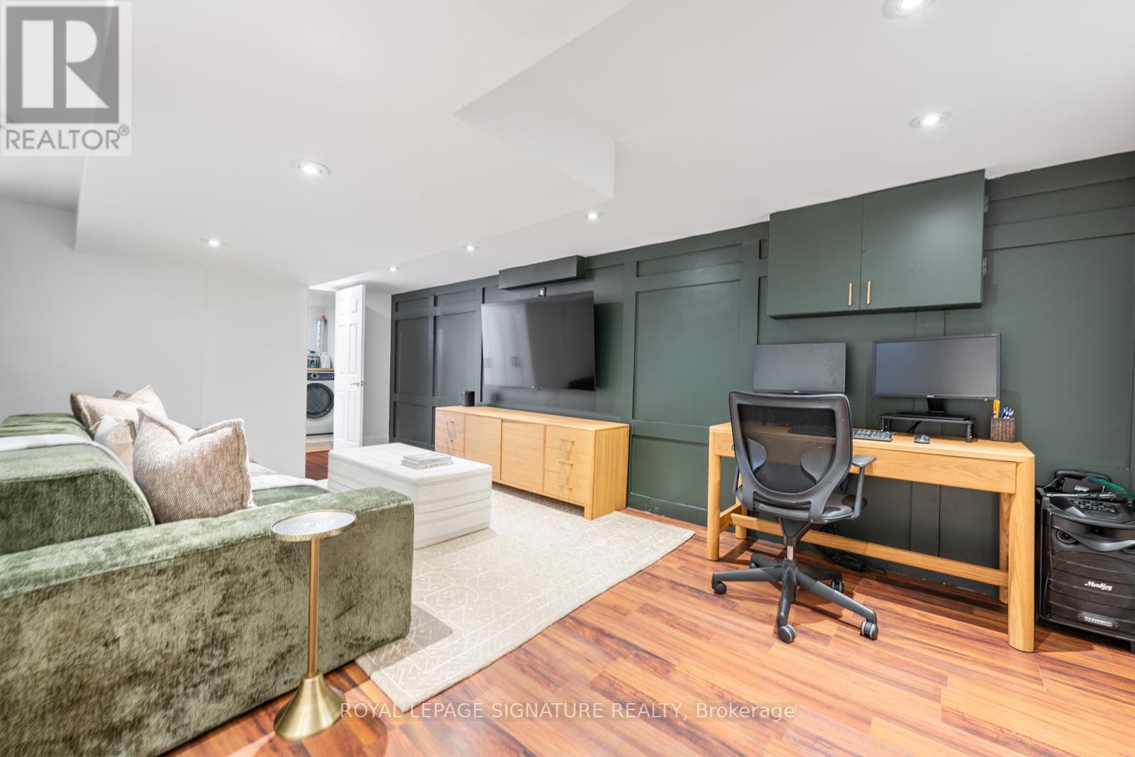 268 Kenilworth Avenue, Toronto, Ontario  M4L 3S8 - Photo 25 - E12815610