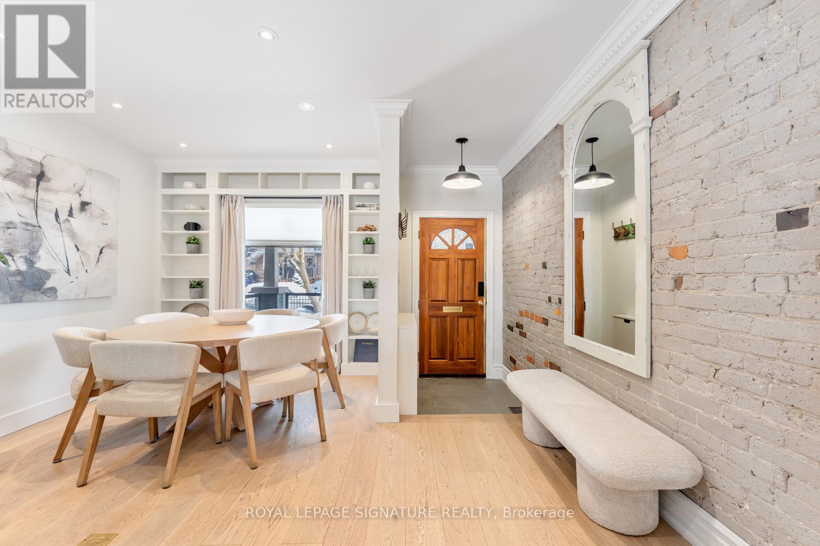 268 Kenilworth Avenue, Toronto, Ontario  M4L 3S8 - Photo 5 - E12815610