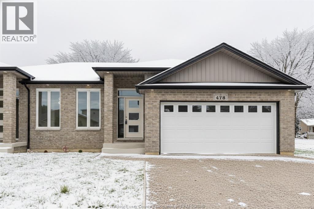 MLS# 26003876: 478 RAILWAY, Lakeshore, Canada