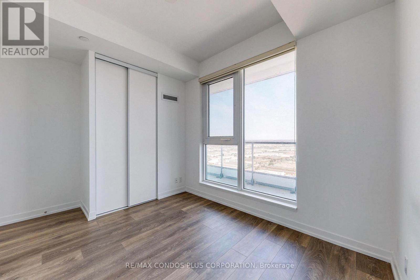 3610 - 5 Buttermill Avenue, Vaughan, Ontario  L4K 0J5 - Photo 11 - N12815416