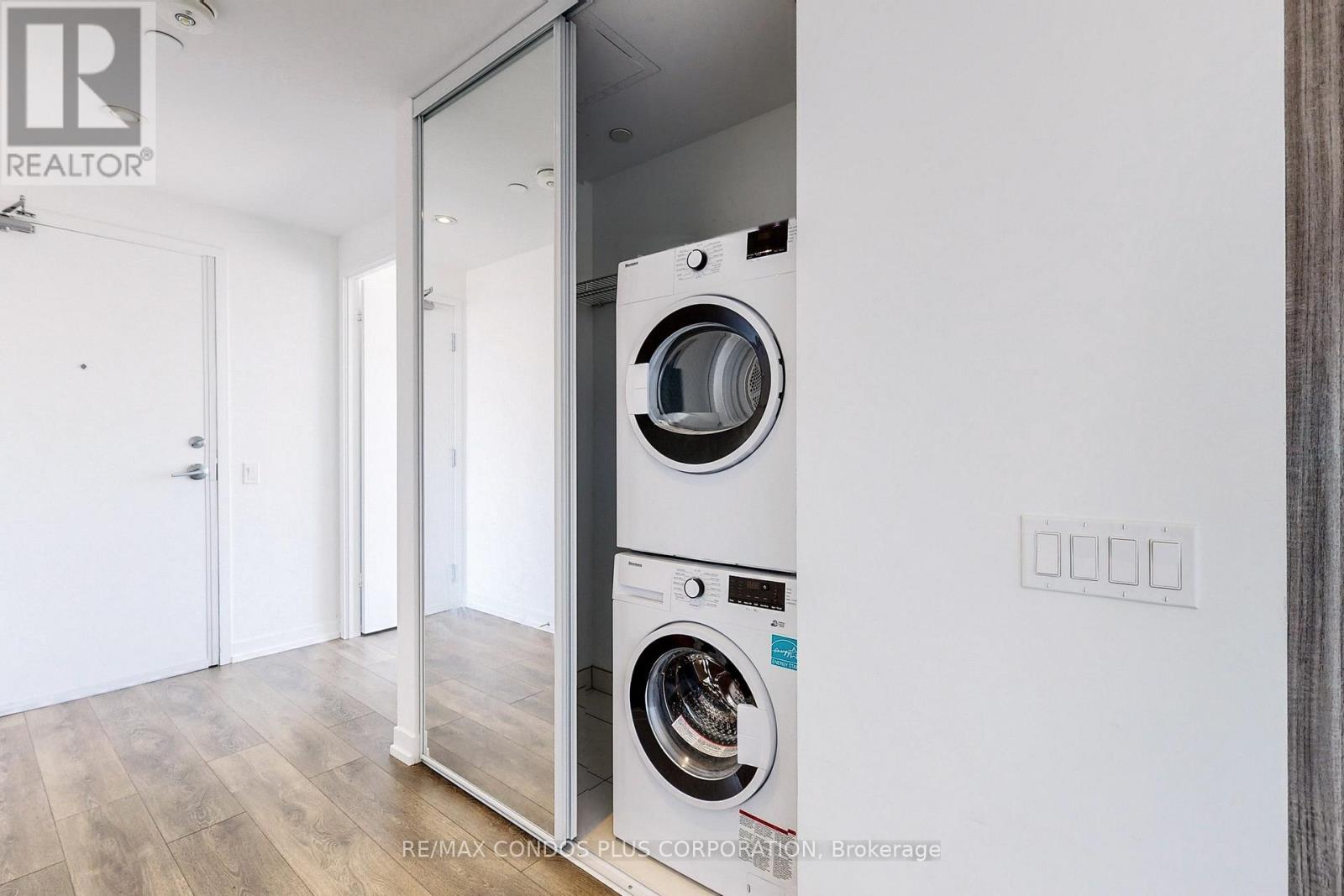 3610 - 5 Buttermill Avenue, Vaughan, Ontario  L4K 0J5 - Photo 18 - N12815416