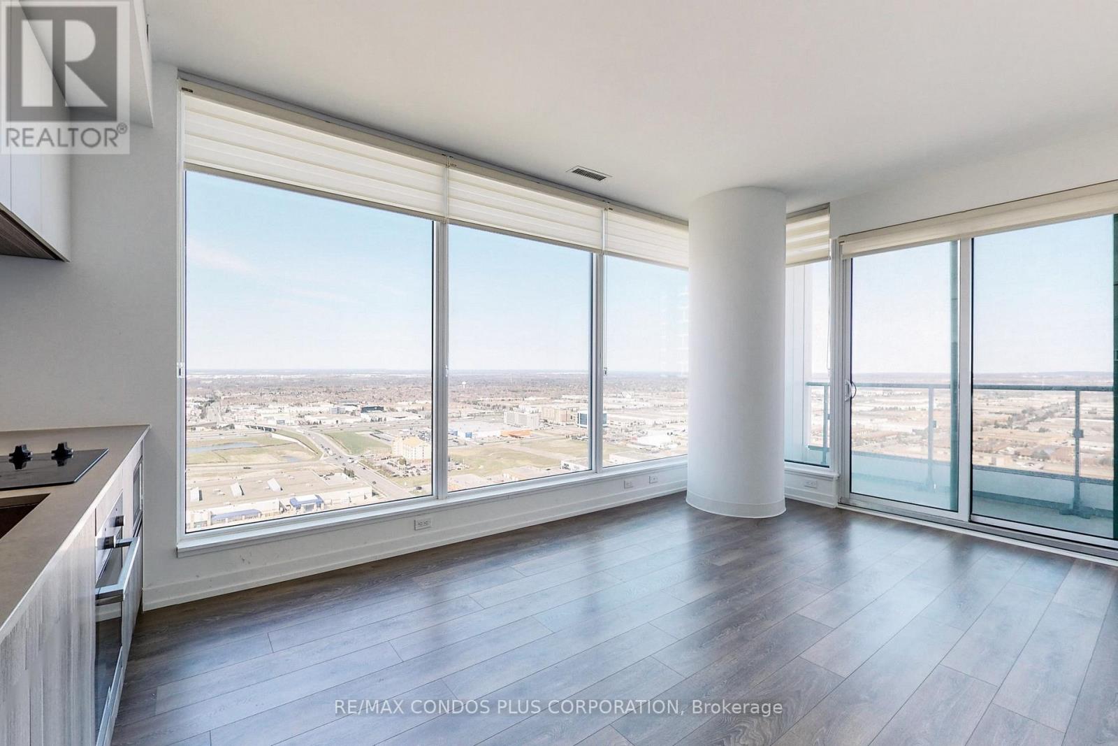 3610 - 5 Buttermill Avenue, Vaughan, Ontario  L4K 0J5 - Photo 3 - N12815416