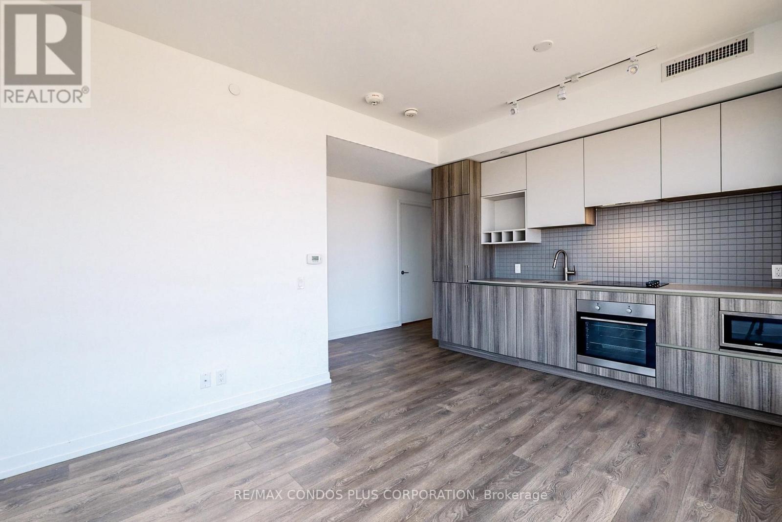 3610 - 5 Buttermill Avenue, Vaughan, Ontario  L4K 0J5 - Photo 6 - N12815416