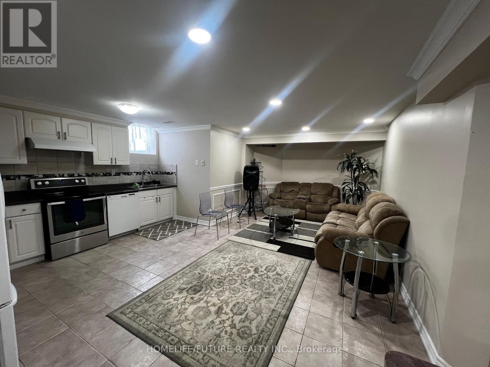 BSMT - 45 BRETTON CIRCLE, markham (rouge fairways), Ontario