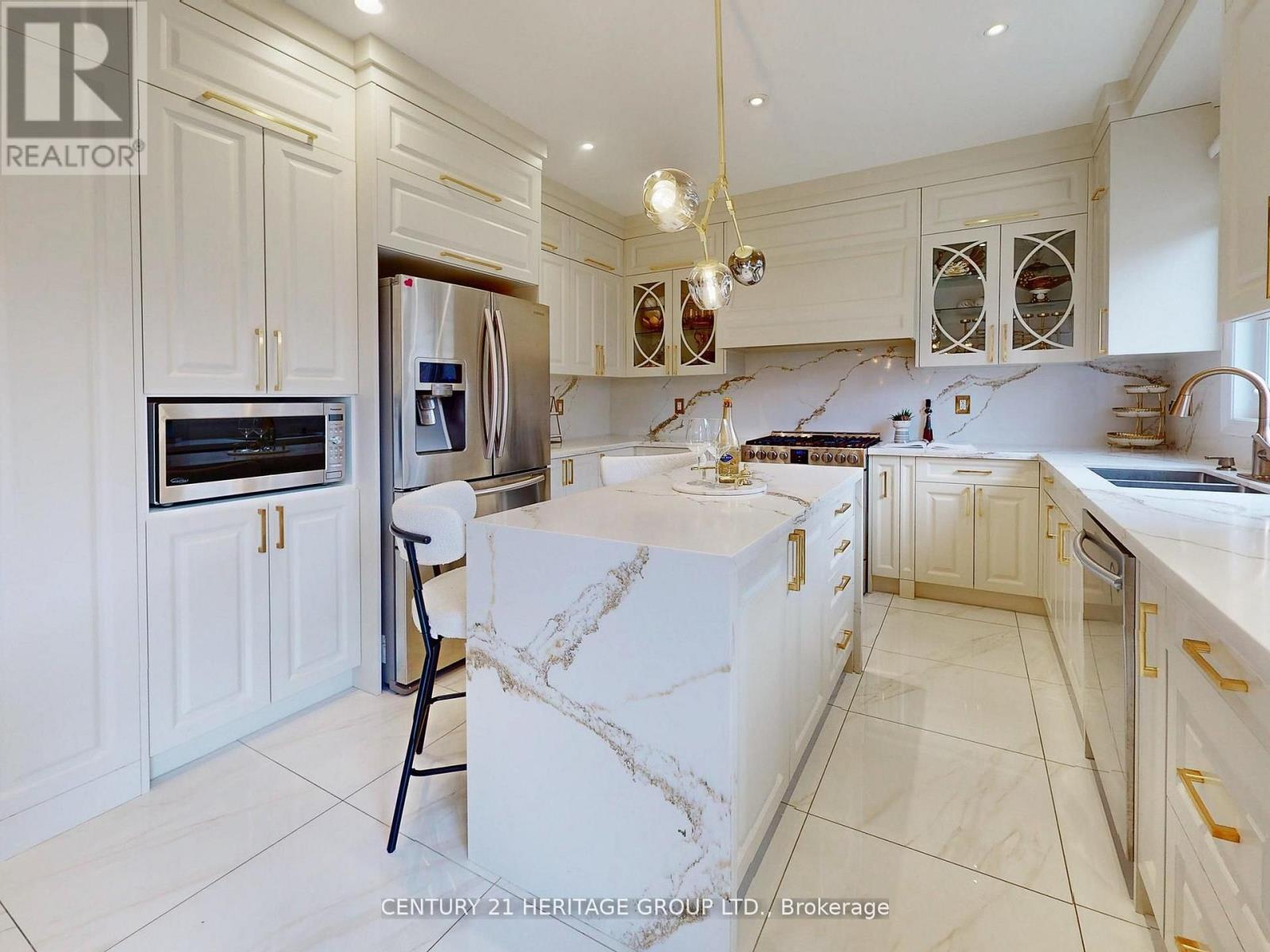 1062 Blackhall Crescent, Newmarket, Ontario  L3X 0B3 - Photo 19 - N12815462