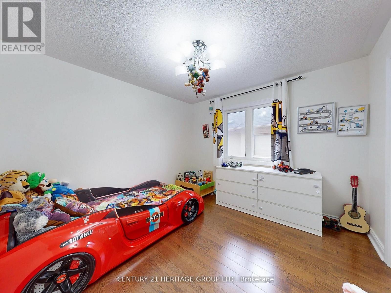 1062 Blackhall Crescent, Newmarket, Ontario  L3X 0B3 - Photo 28 - N12815462