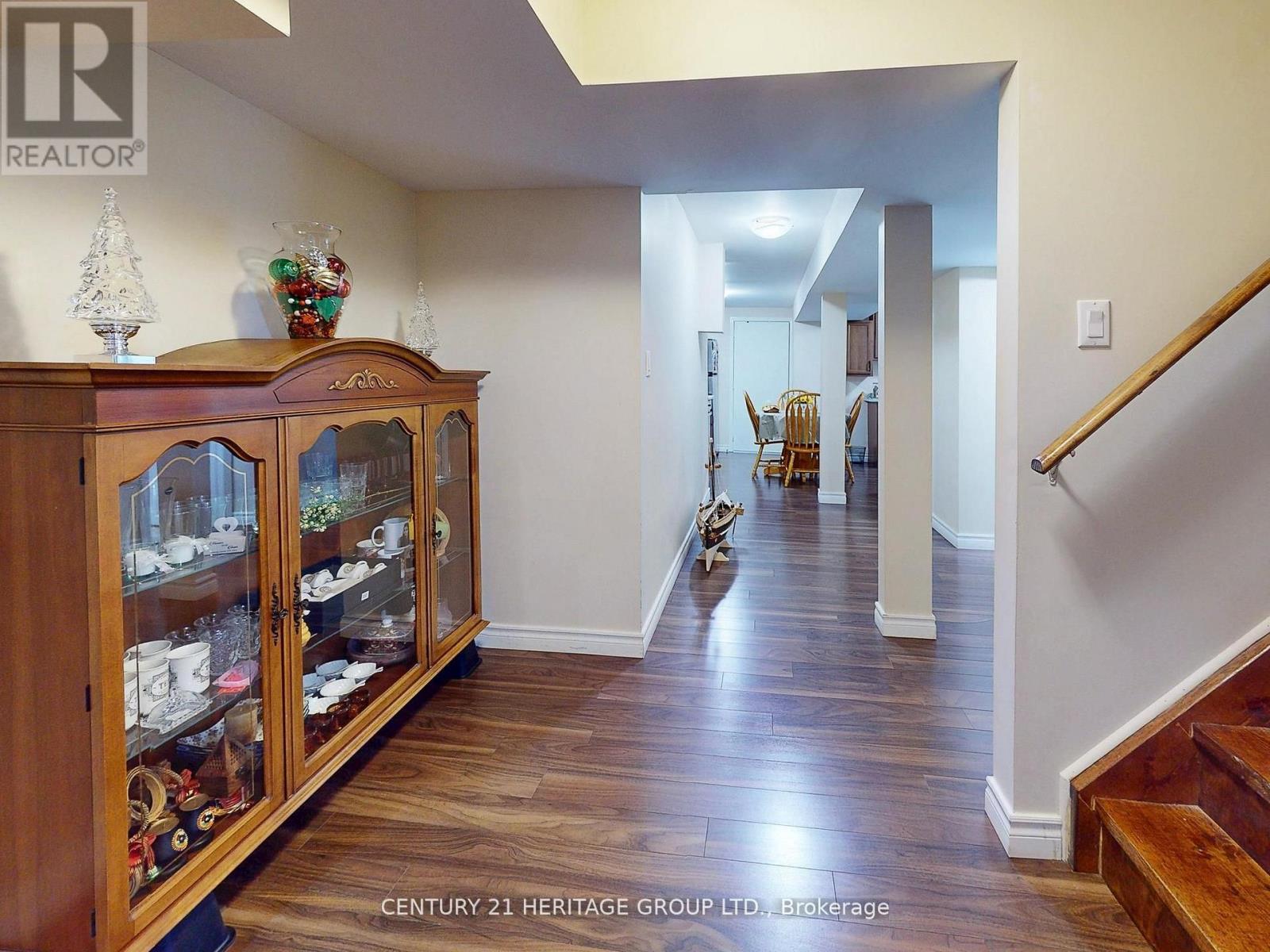 1062 Blackhall Crescent, Newmarket, Ontario  L3X 0B3 - Photo 44 - N12815462