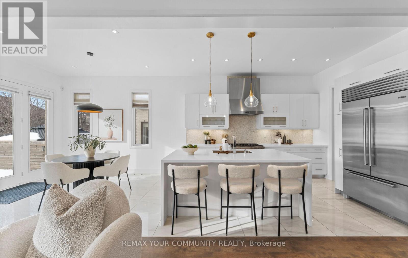 10 Kent Matthew Street, Richmond Hill (Oak Ridges), Ontario  L4E 1C9 - Photo 12 - N12815586