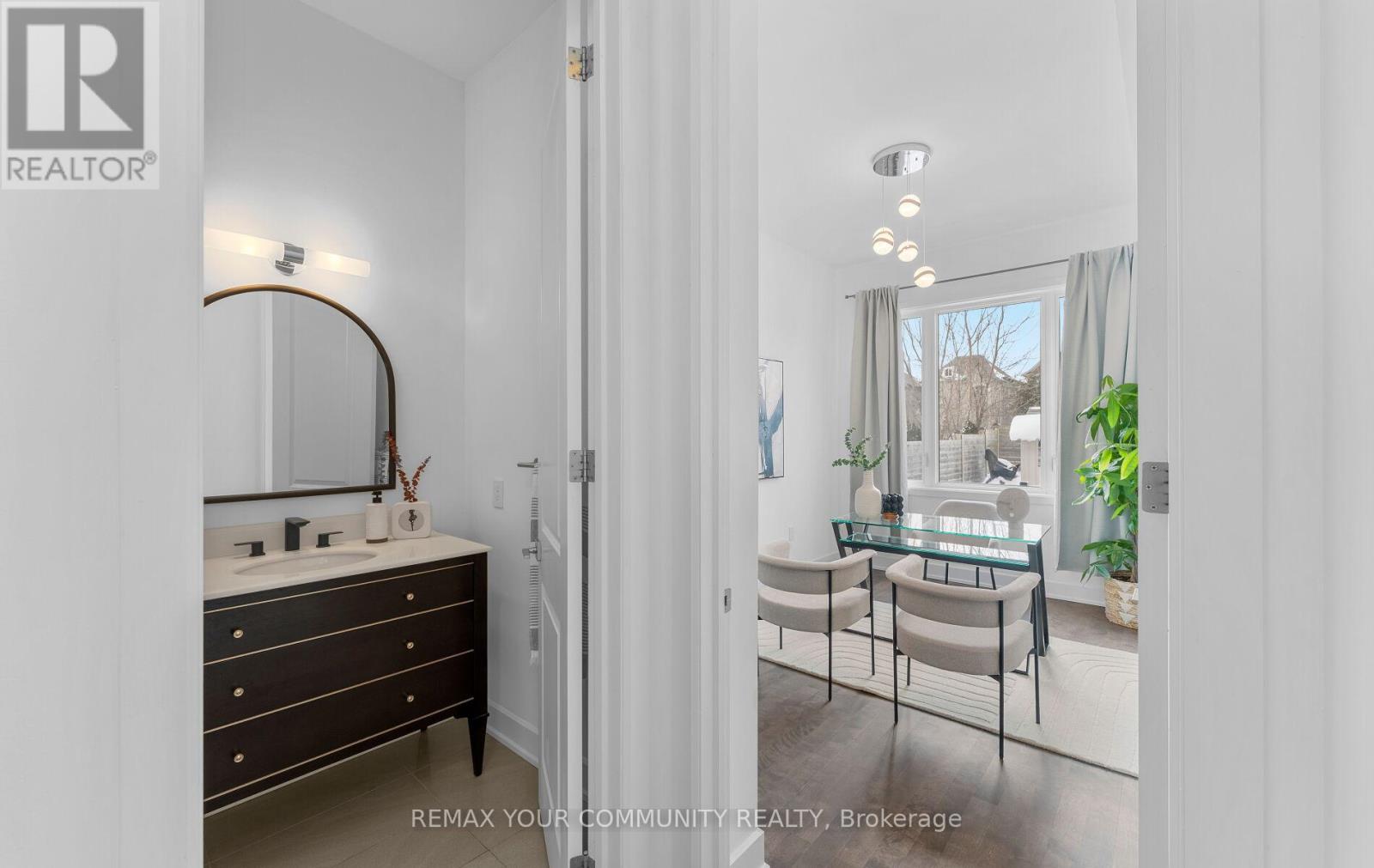 10 Kent Matthew Street, Richmond Hill (Oak Ridges), Ontario  L4E 1C9 - Photo 16 - N12815586