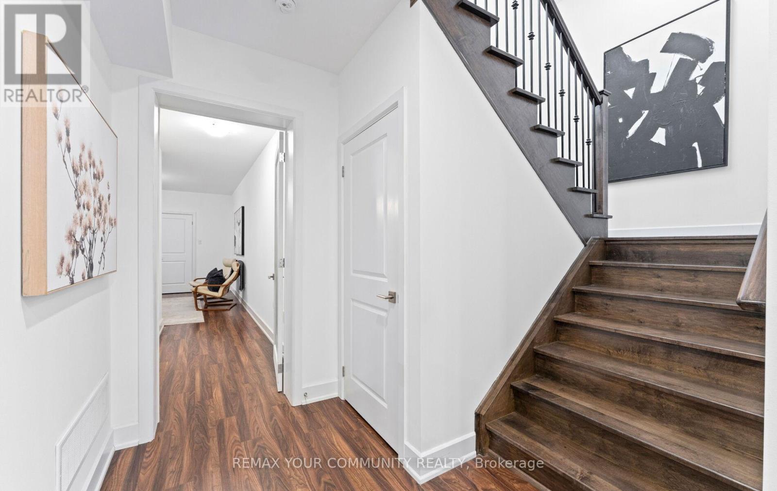 10 Kent Matthew Street, Richmond Hill (Oak Ridges), Ontario  L4E 1C9 - Photo 40 - N12815586