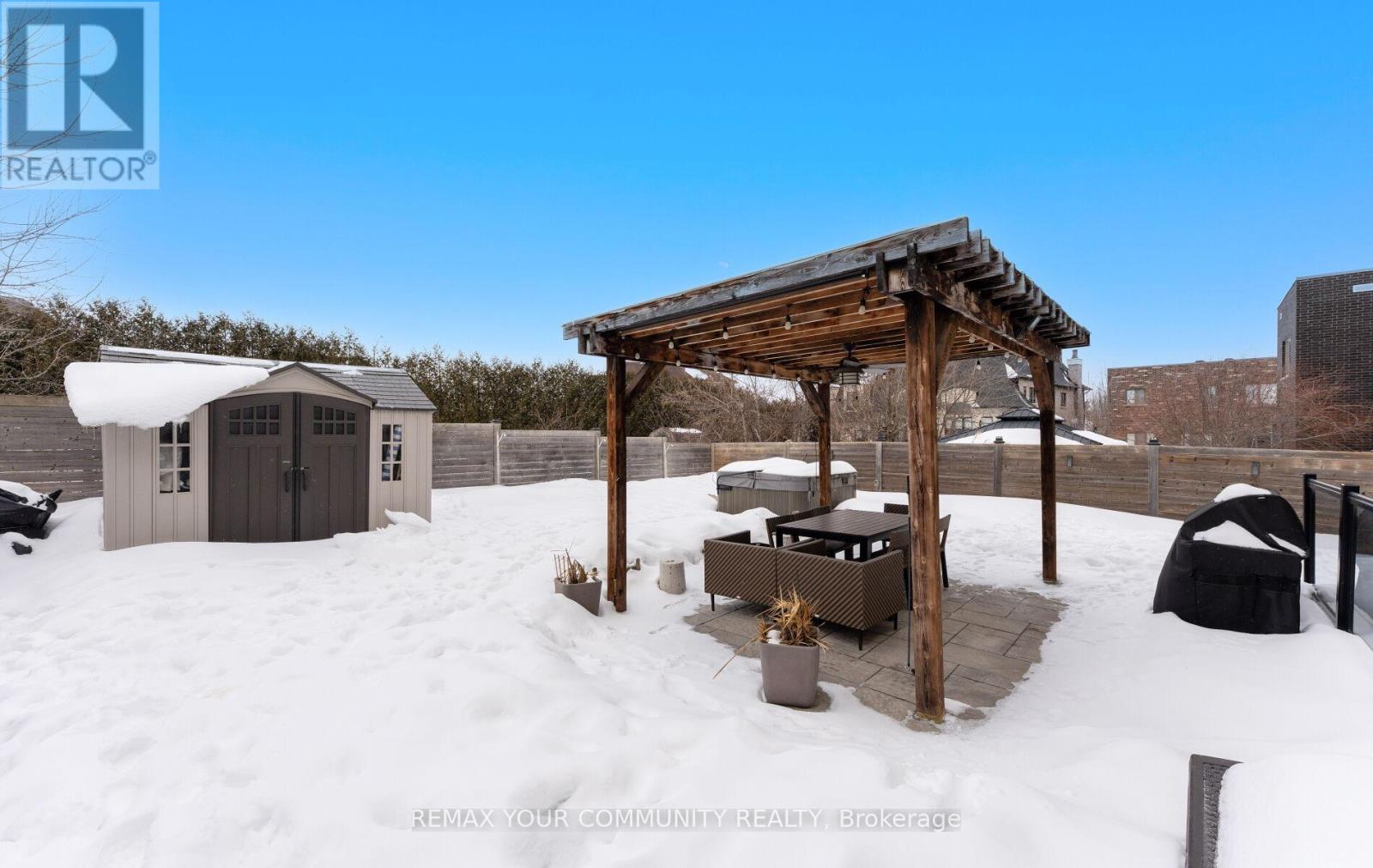 10 Kent Matthew Street, Richmond Hill (Oak Ridges), Ontario  L4E 1C9 - Photo 46 - N12815586