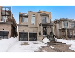 10 KENT MATTHEW STREET, Richmond Hill, Ontario