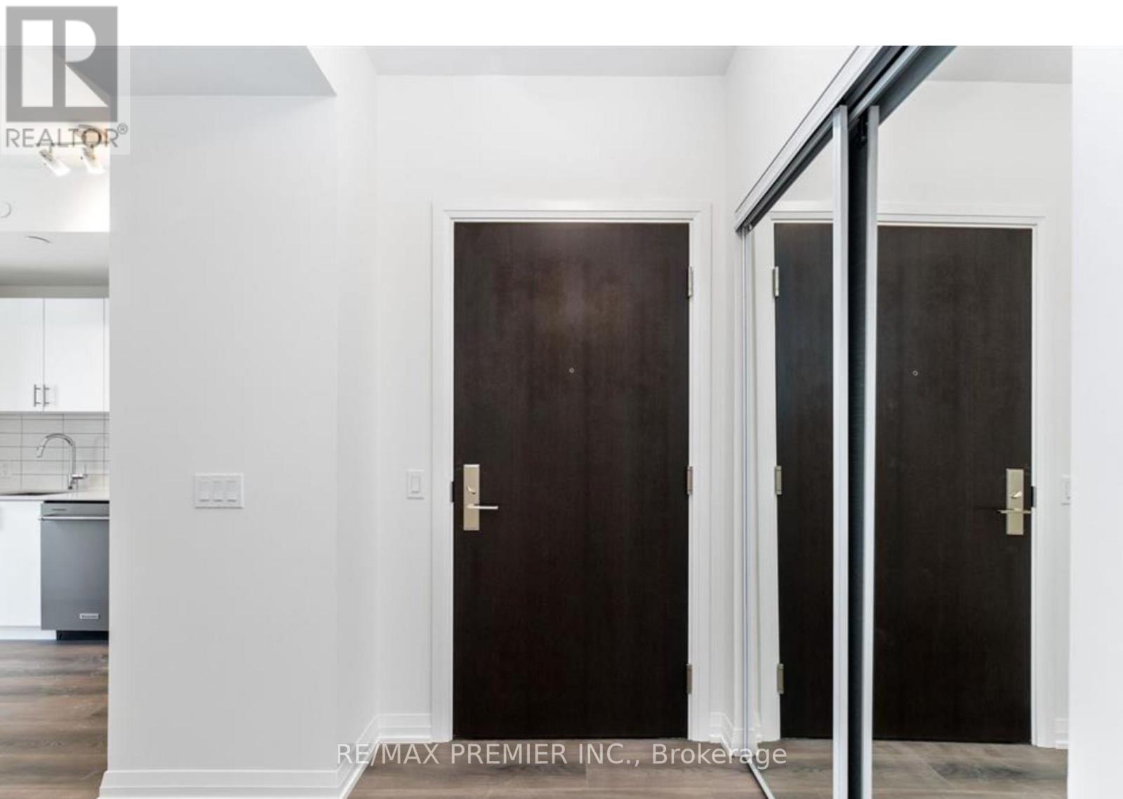 308 - 9000 JANE STREET, vaughan (vellore village), Ontario