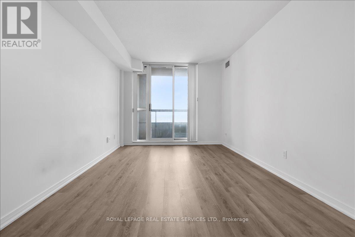 1909 - 8 Hillcrest Avenue, Toronto, Ontario  M2N 6Y6 - Photo 18 - C12805358