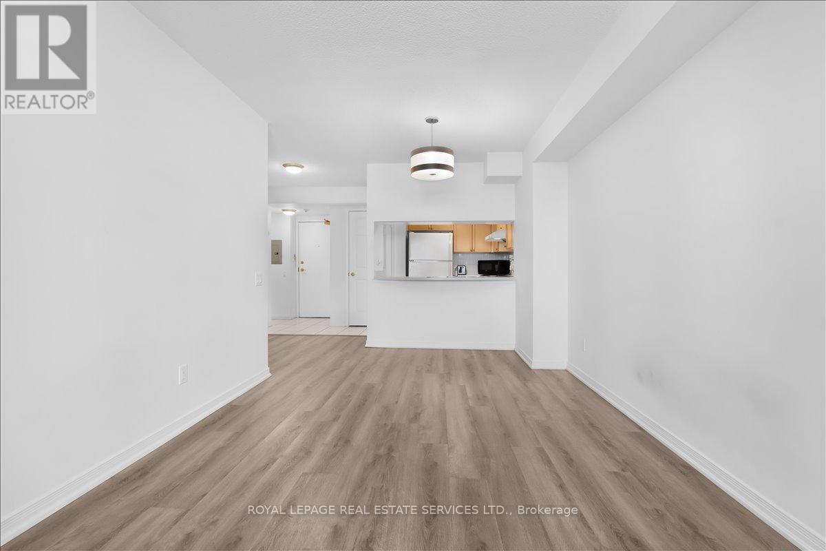 1909 - 8 Hillcrest Avenue, Toronto, Ontario  M2N 6Y6 - Photo 19 - C12805358