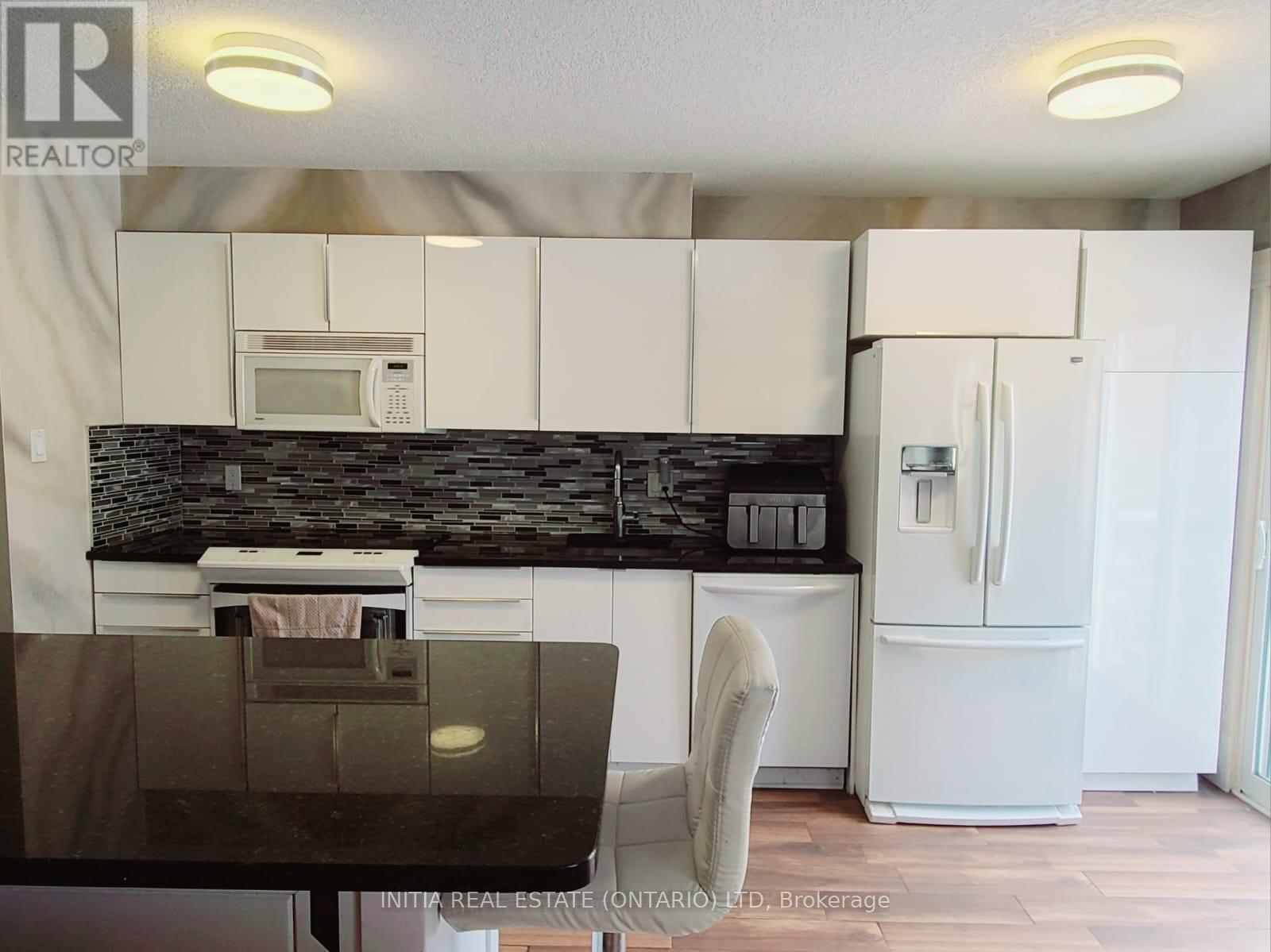 1622 Jalna Boulevard, London South, Ontario  N6E 3L1 - Photo 5 - X12796088