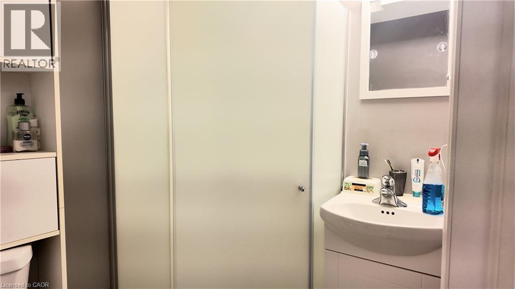 16 Ridgeway Crescent, Kitchener, Ontario  N2E 3M3 - Photo 23 - 40806926