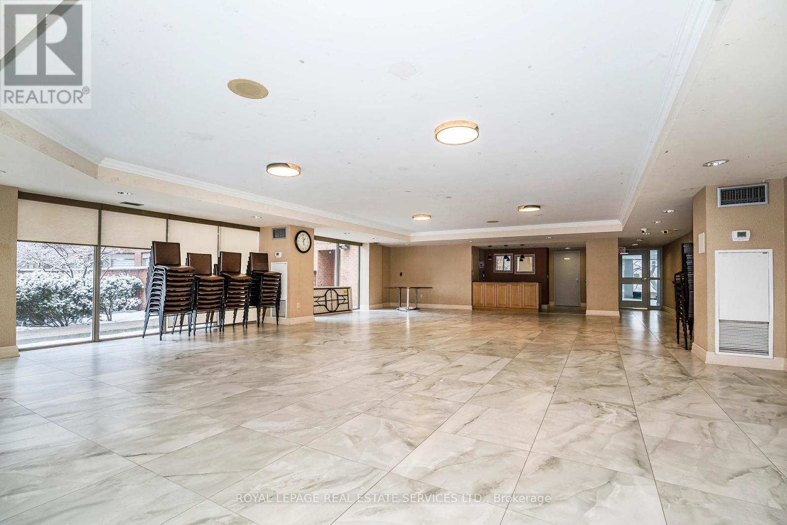 1201e - 325 Webb Drive, Mississauga, Ontario  L5B 3Z9 - Photo 33 - W12815410