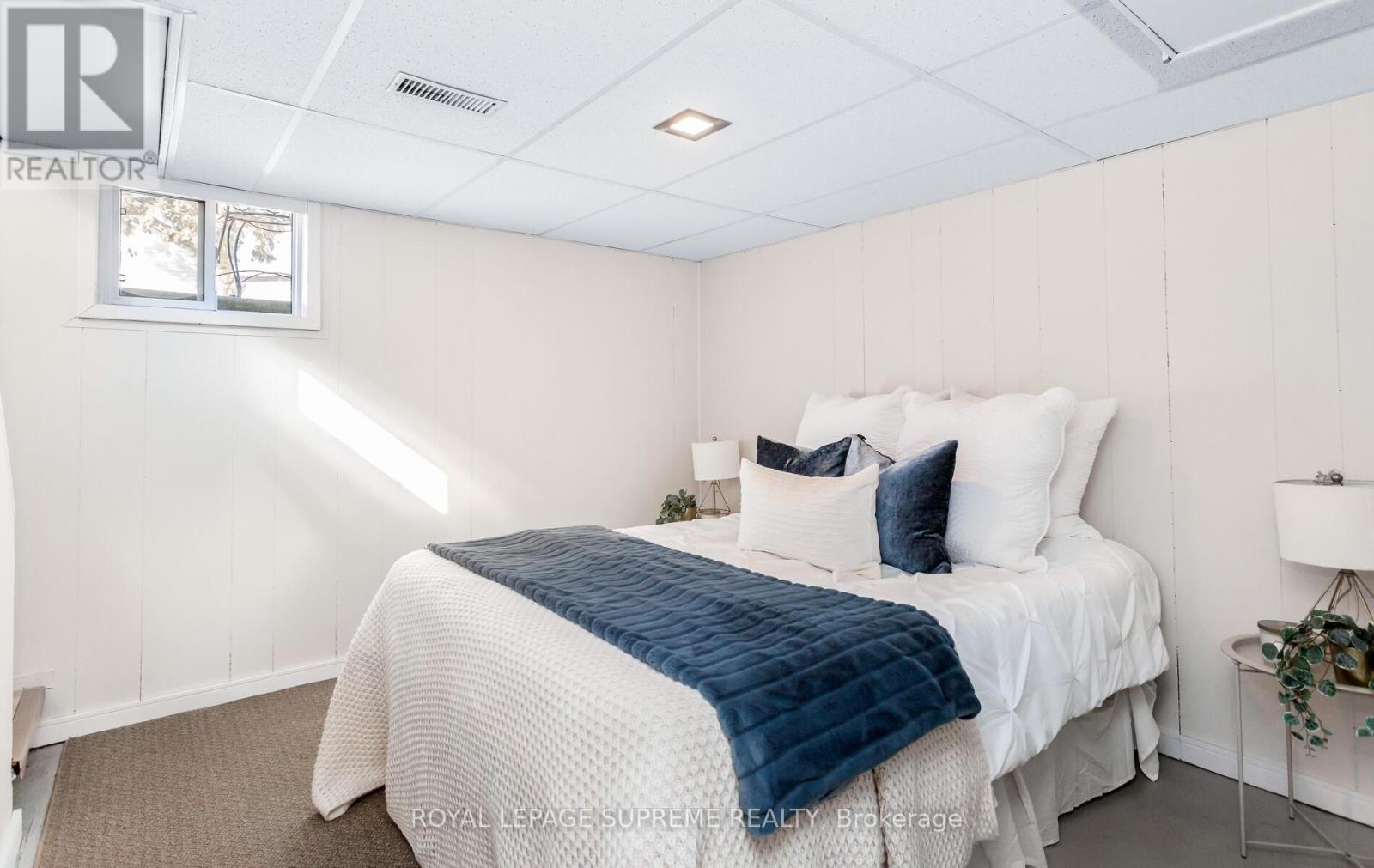 14 East Drive, Toronto, Ontario  M6N 2N7 - Photo 26 - W12815440