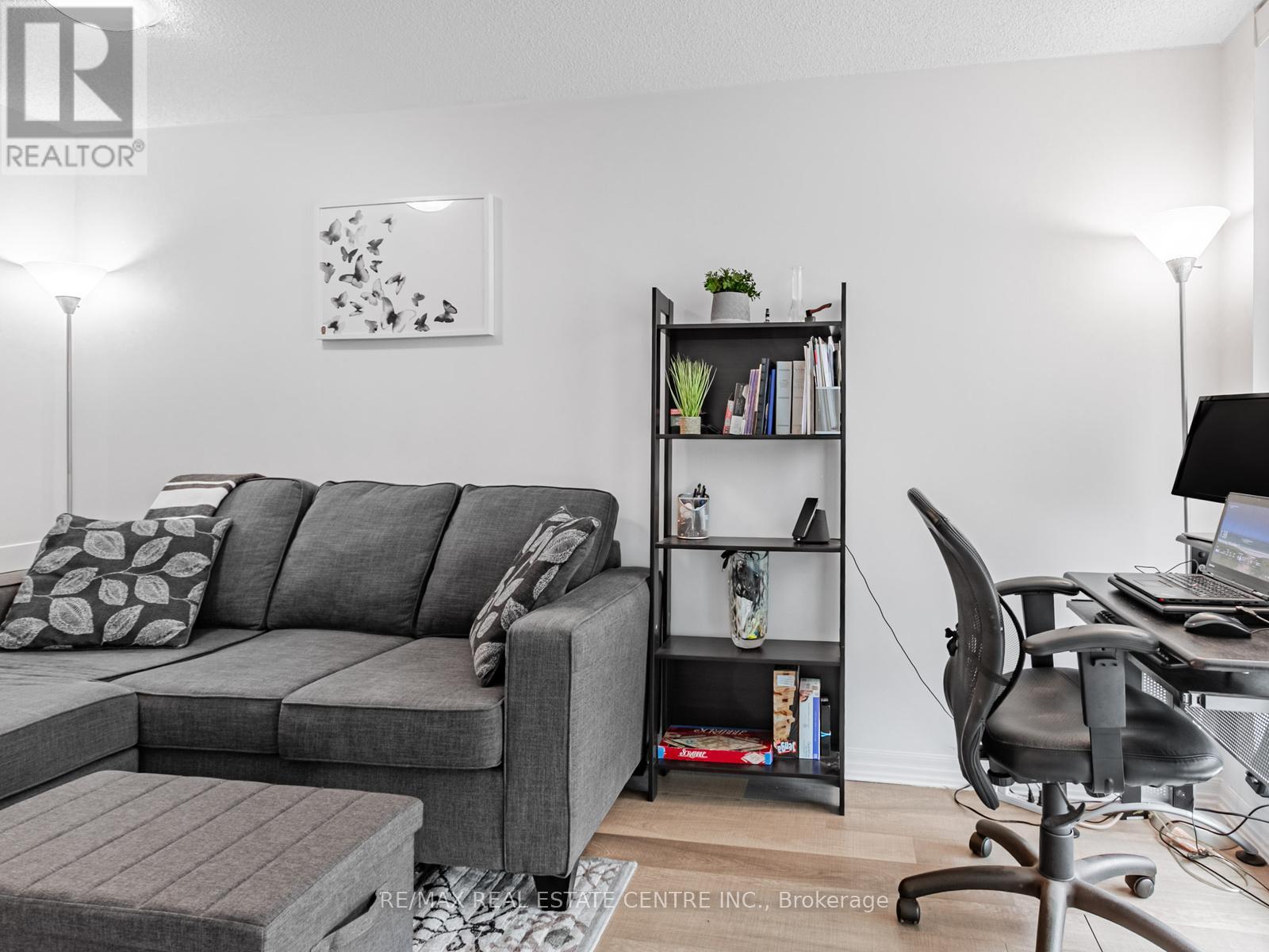 80 Esther Lorrie Drive, Toronto (West Humber-Clairville), Ontario  M9W 4V1 - Photo 14 - W12815478