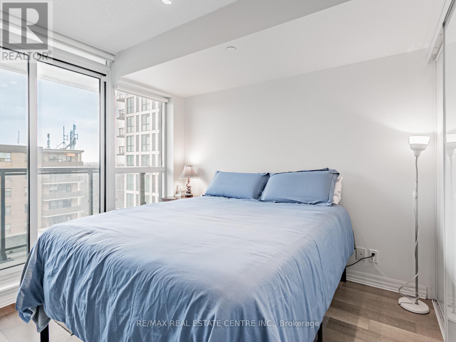 80 Esther Lorrie Drive, Toronto (West Humber-Clairville), Ontario  M9W 4V1 - Photo 19 - W12815478