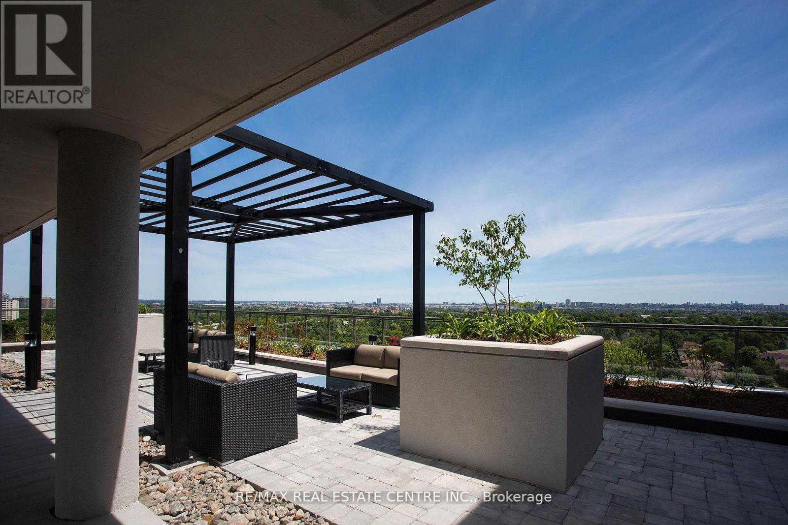 80 Esther Lorrie Drive, Toronto (West Humber-Clairville), Ontario  M9W 4V1 - Photo 30 - W12815478