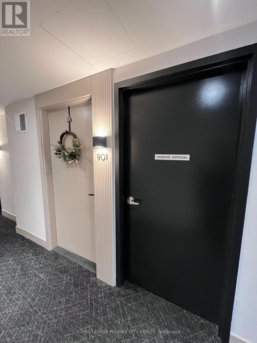 901-225 Malta Avenue, Brampton (Fletcher's Creek South), Ontario  L6Y 6L6 - Photo 2 - W12815516