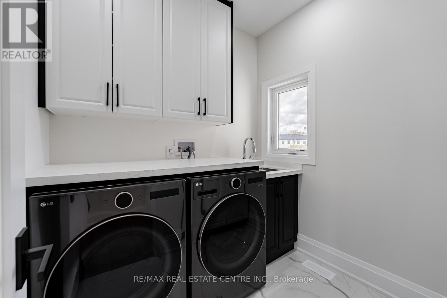 368 Weighton Drive, Oakville (Wo West), Ontario  L6K 2R4 - Photo 30 - W12815552