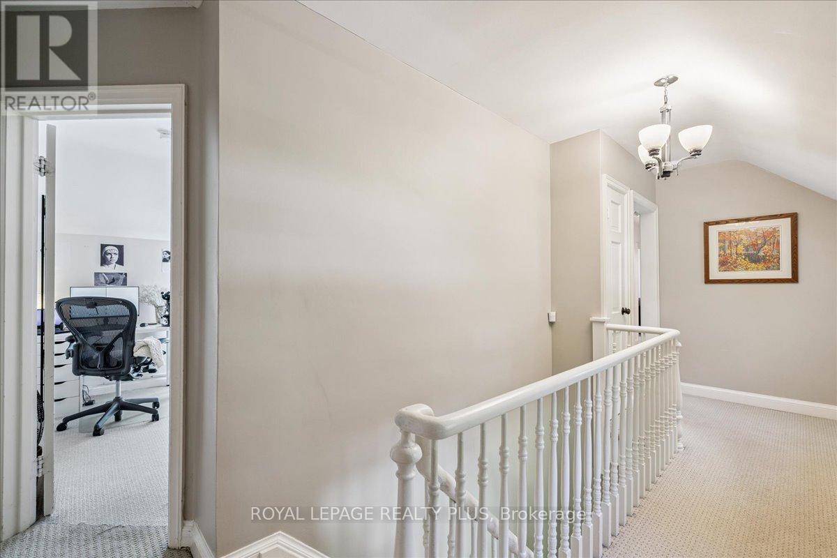 1258 Ravine Drive, Mississauga (Lorne Park), Ontario  L5J 3E4 - Photo 19 - W12815570