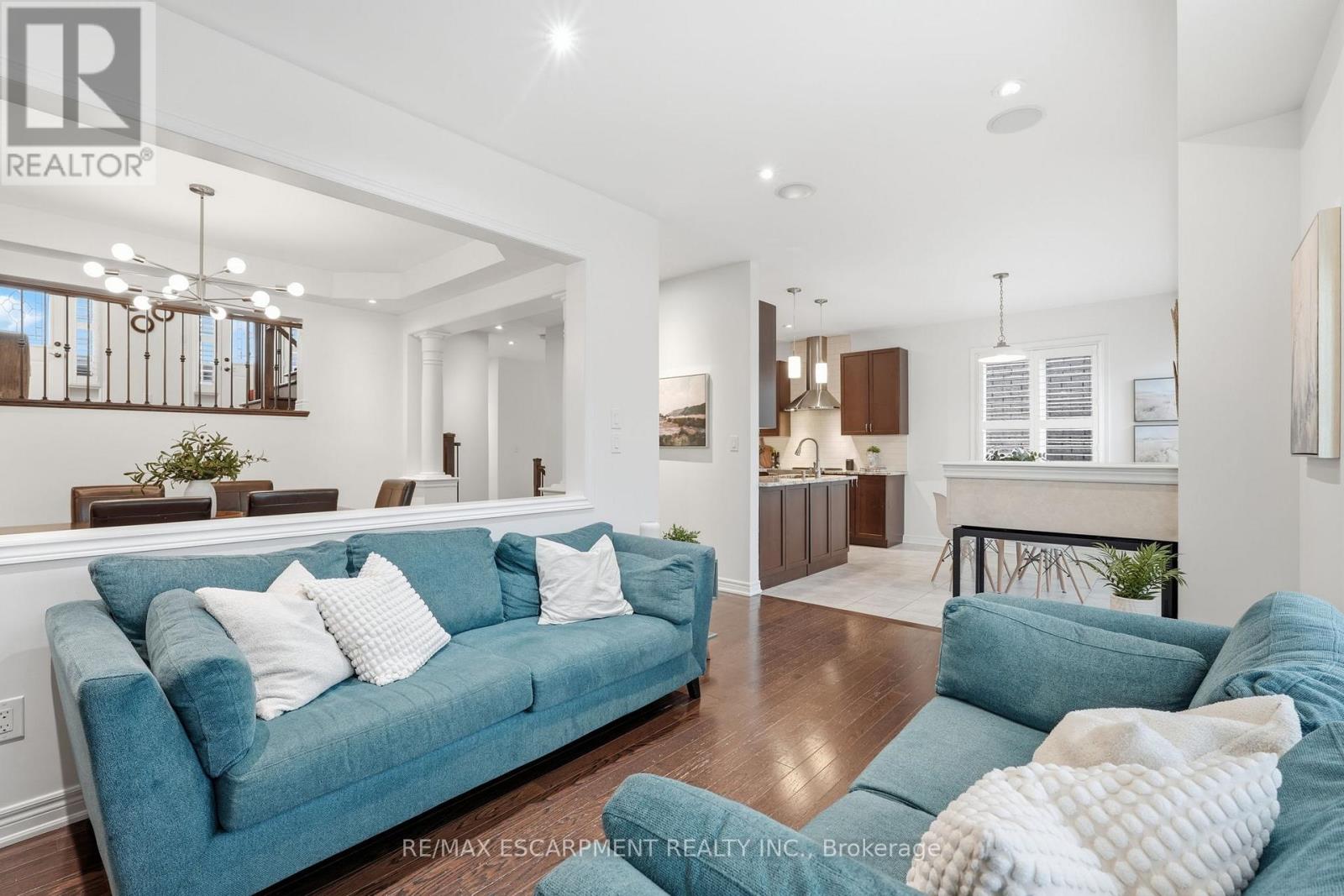 4268 Ryan Lane, Burlington (Alton), Ontario  L7M 0M3 - Photo 19 - W12815574