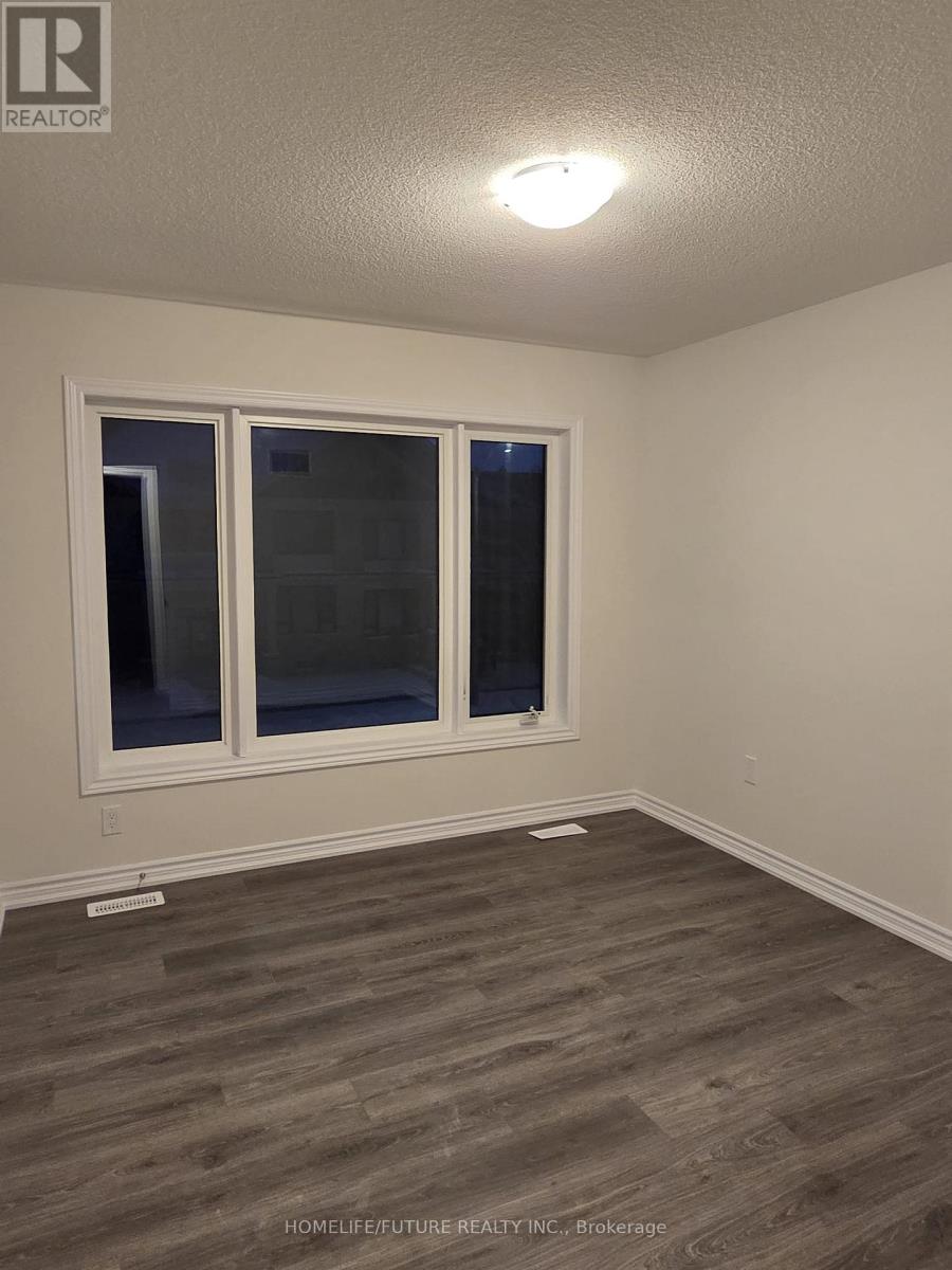 166 Alcorn Drive, Kawartha Lakes, Ontario  K9V 0T2 - Photo 16 - X12761480