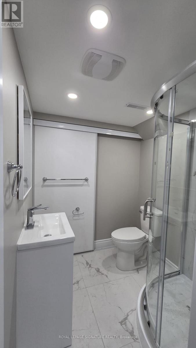 Lower Level B - 96 Highgate Drive, Hamilton, Ontario  L8J 0C2 - Photo 24 - X12815310