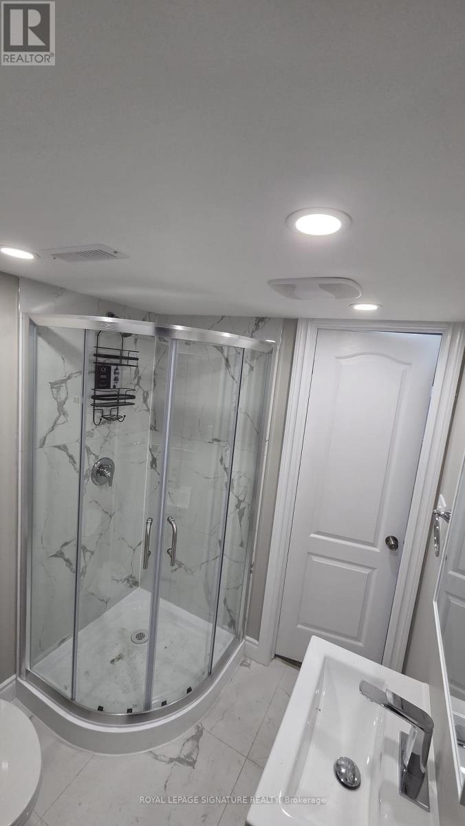 Lower Level B - 96 Highgate Drive, Hamilton, Ontario  L8J 0C2 - Photo 17 - X12815310