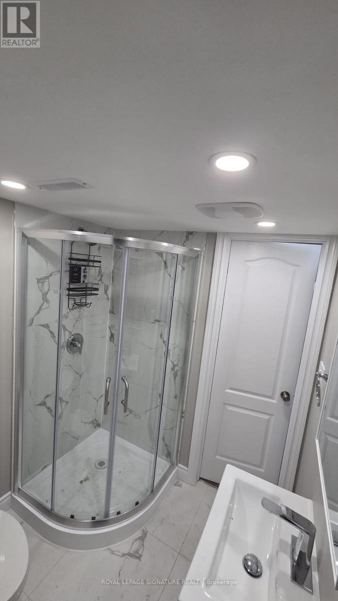 Lower Level B - 96 Highgate Drive, Hamilton, Ontario  L8J 0C2 - Photo 23 - X12815310