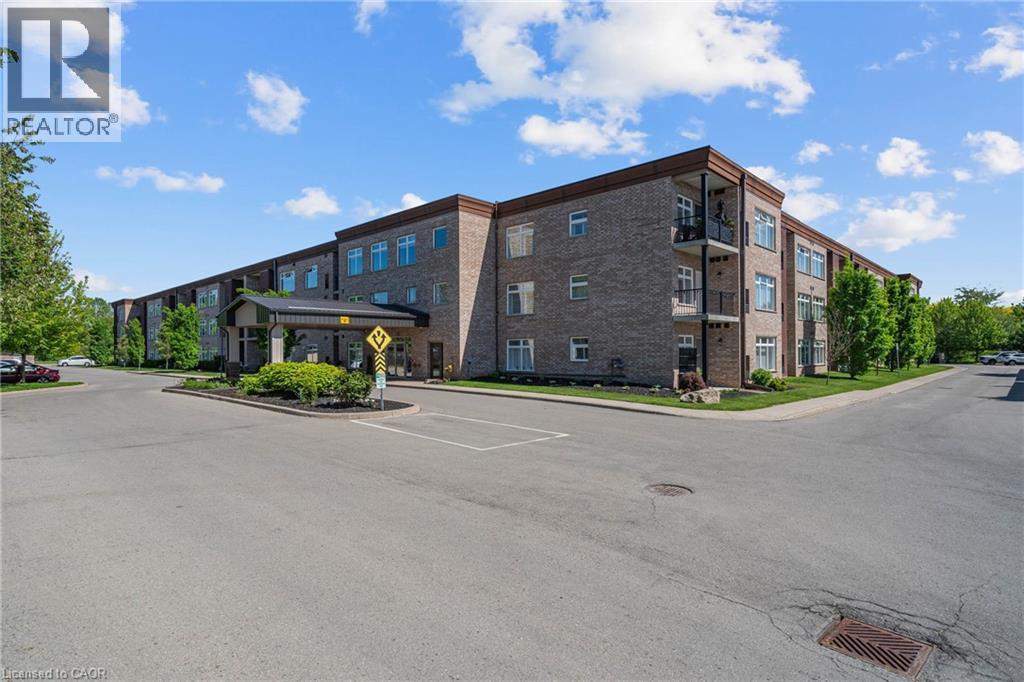 4644 Pettit Avenue Unit# 213, Niagara Falls, Ontario  L2E 0B4 - Photo 2 - 40788812