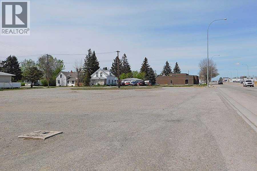 4419 1  St Street W, Claresholm, Alberta  T0L 0T0 - Photo 1 - A2235284