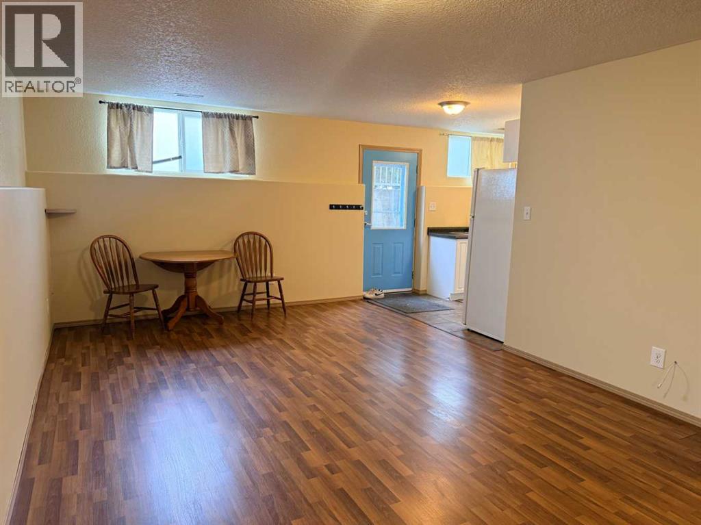 300 Tartan Circle W, Lethbridge, Alberta  T1J 0Z1 - Photo 8 - A2288411