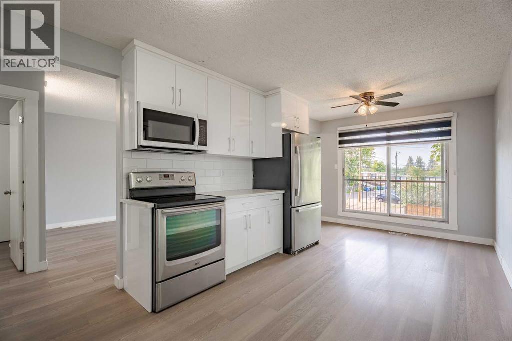 424 Sabrina Road Sw, Calgary, Alberta  t2w 1p9 - Photo 10 - A2282689