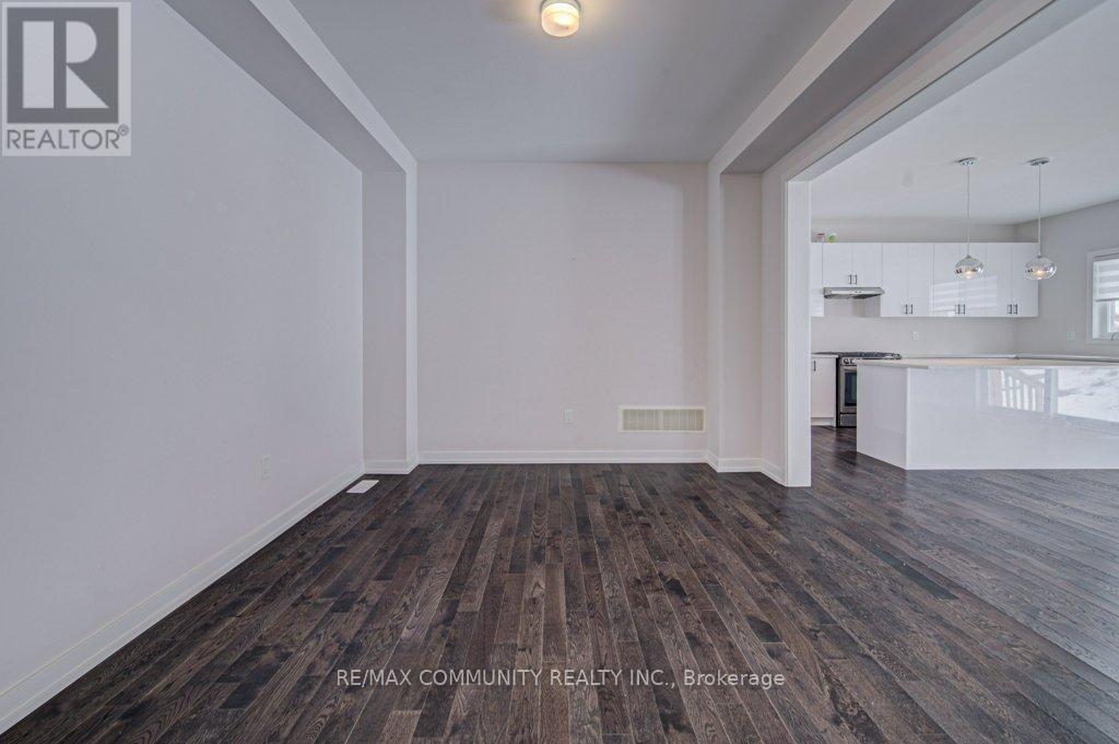 55 Tulip Crescent, Norfolk (Simcoe), Ontario  N3Y 0G9 - Photo 10 - X12815402