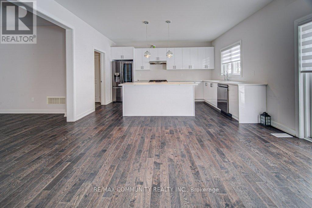 55 Tulip Crescent, Norfolk (Simcoe), Ontario  N3Y 0G9 - Photo 17 - X12815402